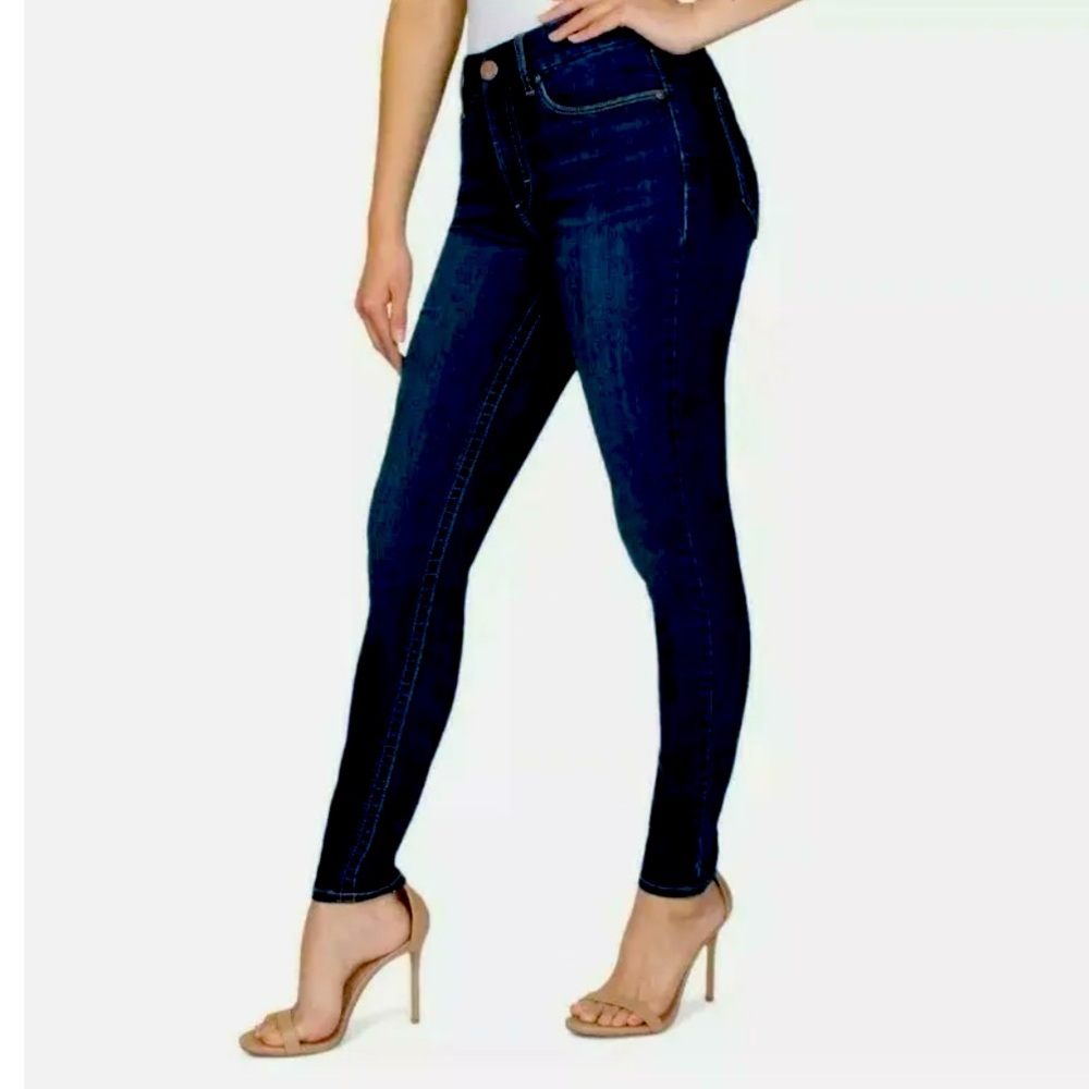 NWOT Seven7 Tummyless High Rise Skinny Jeans
